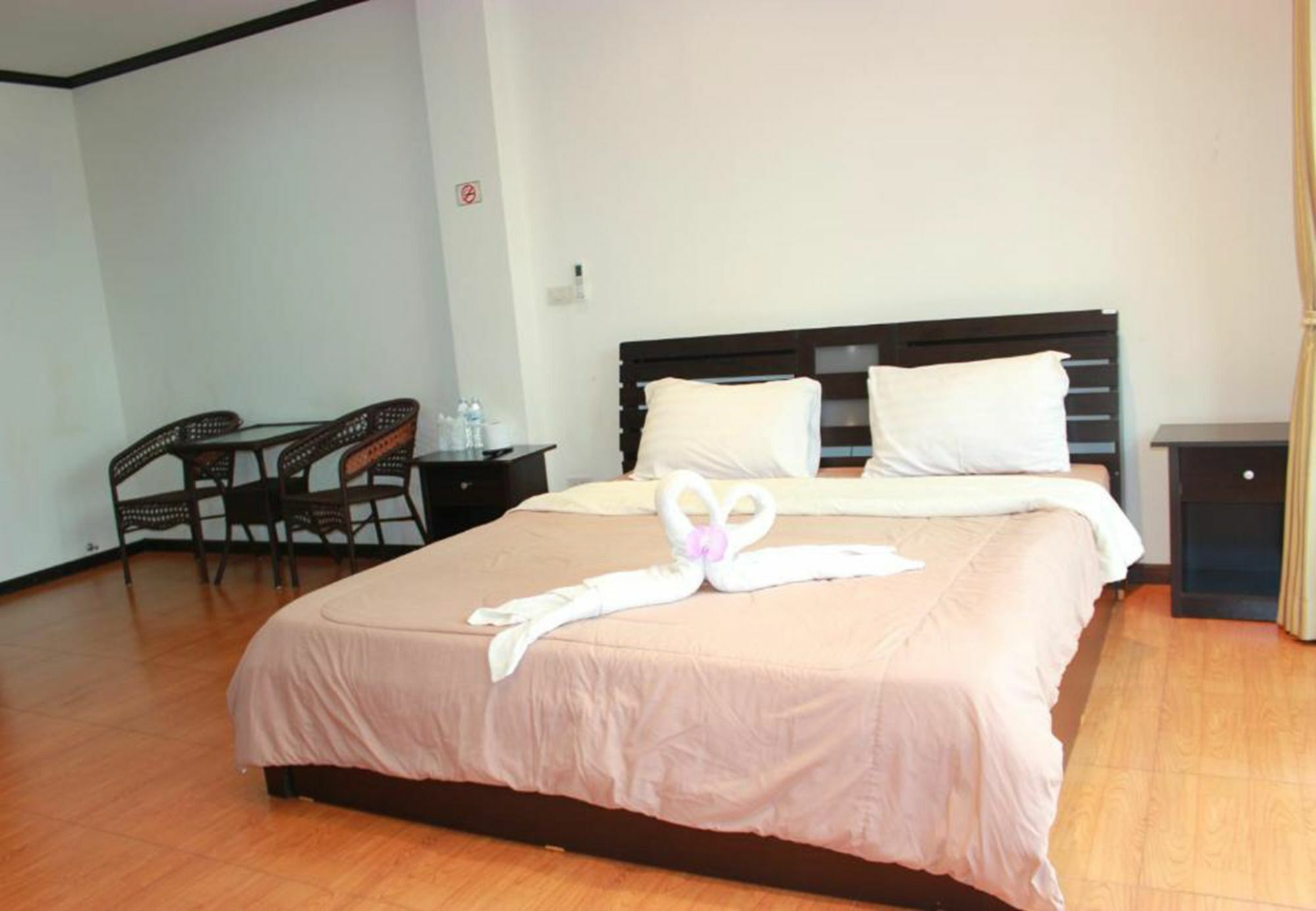 K&J Apartment Ban Nong Tabaek Zewnętrze zdjęcie