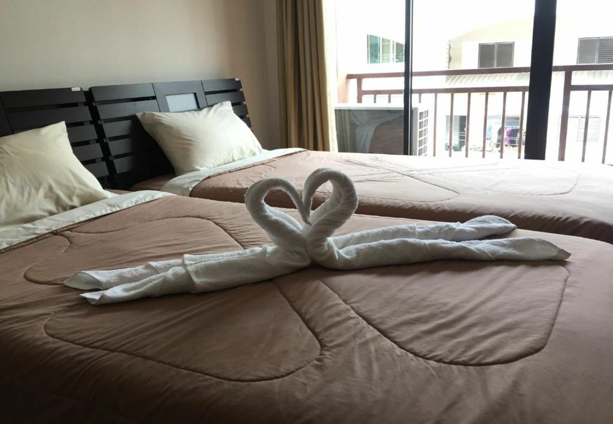 K&J Apartment Ban Nong Tabaek Zewnętrze zdjęcie